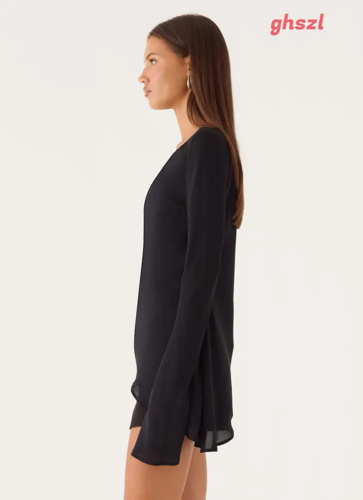 Figure It Out Top - Black - Long Sleeve Tops