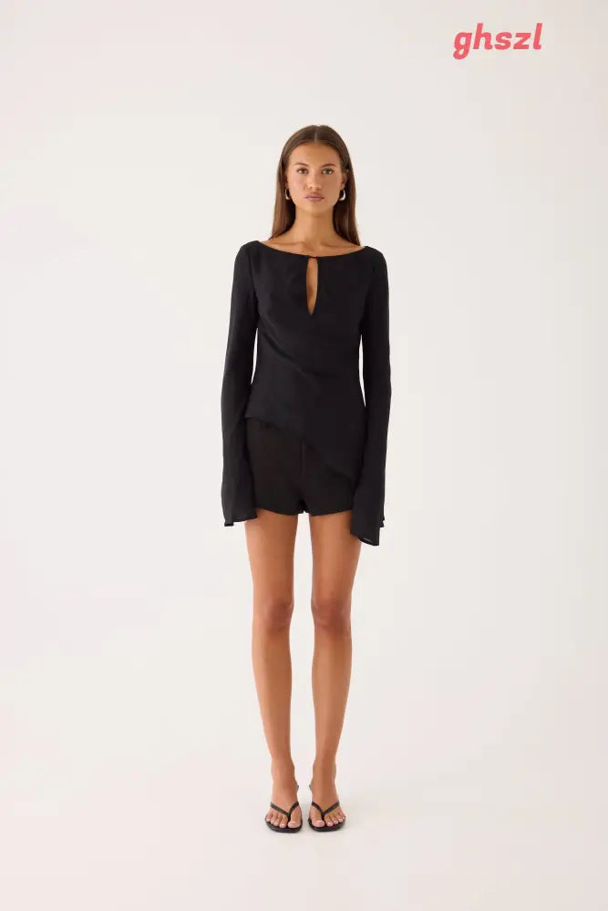Figure It Out Top - Black - Long Sleeve Tops