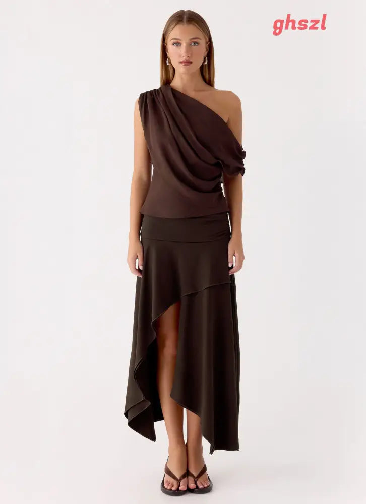 Kalais Top - Chocolate - One Shoulder Tops